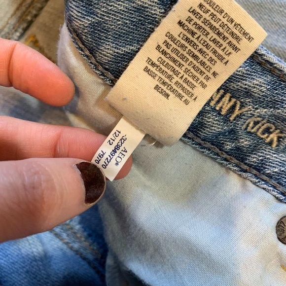 American Eagle Low Rise Skinny Kick Jeans Stretch Womens Size 8 Circa 2012 - Picture 6 of 7